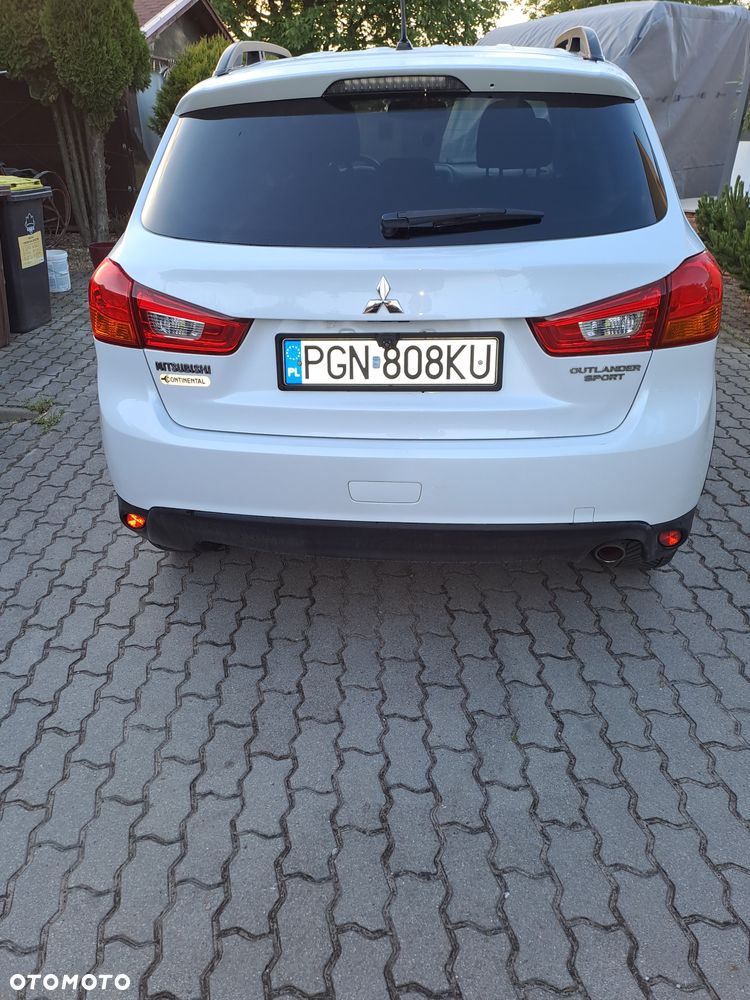 Mitsubishi Outlander 2.0 Intense 2WD CVT - 3