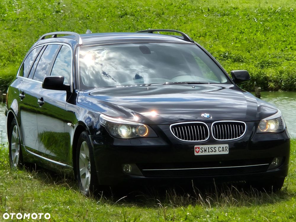 BMW Seria 5 525d Edition Exclusive - 36