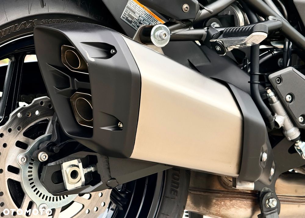 Kawasaki Versys 1000 - 17