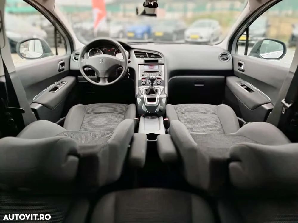 Peugeot 5008 HDI FAP 110 Active - 10