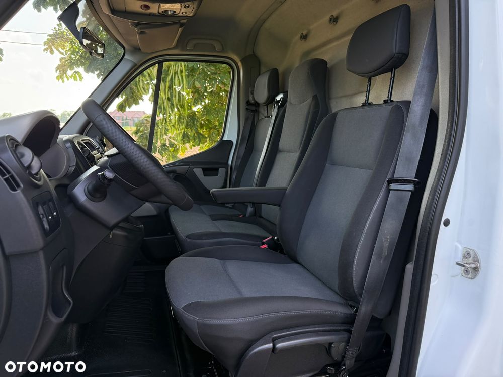 Renault Master - 16