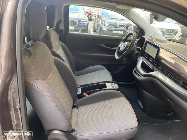 Fiat 500e C - 13