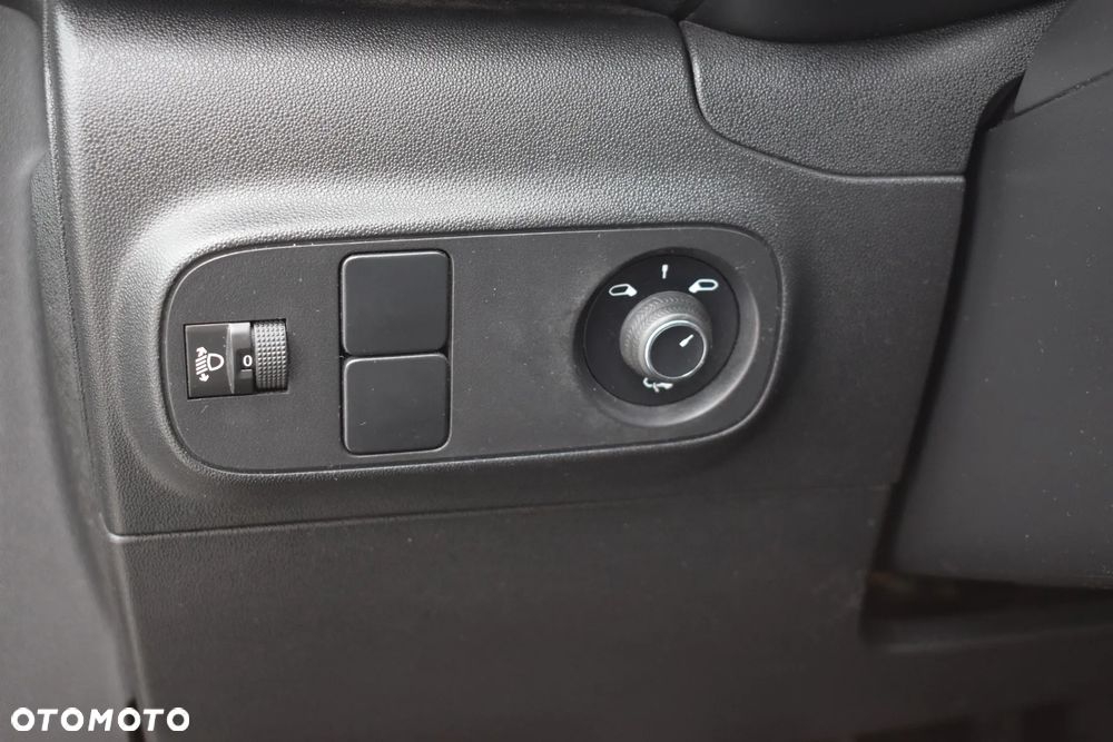 Citroën C3 BlueHDi 100 S&S PLUS - 25