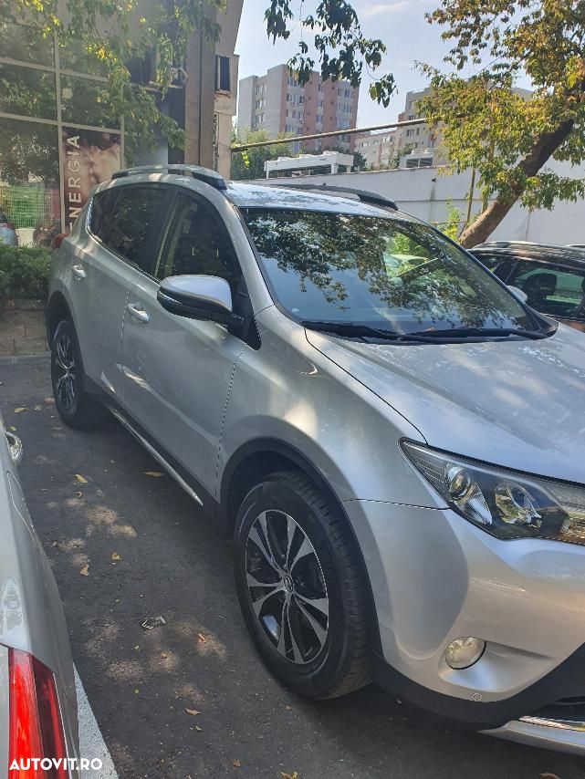Toyota RAV4 2.2 D-4CAT 4WD Aut Executive - 34