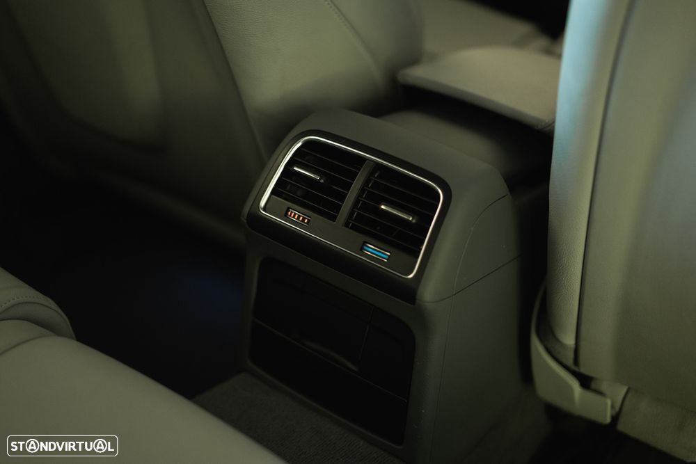 Audi A4 2.0 TDI multitronic Business Line Sport - 52