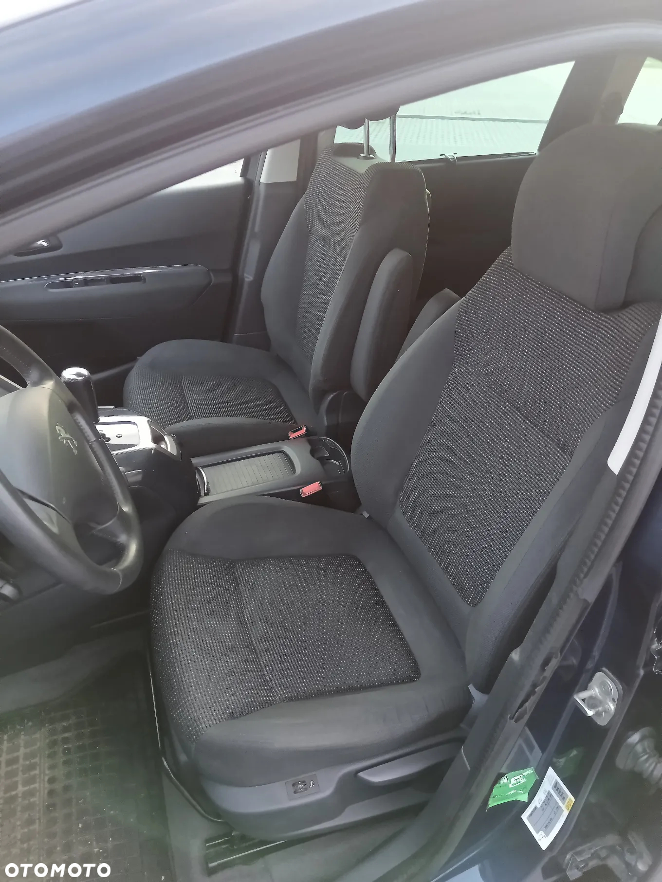 Peugeot 5008 - 13