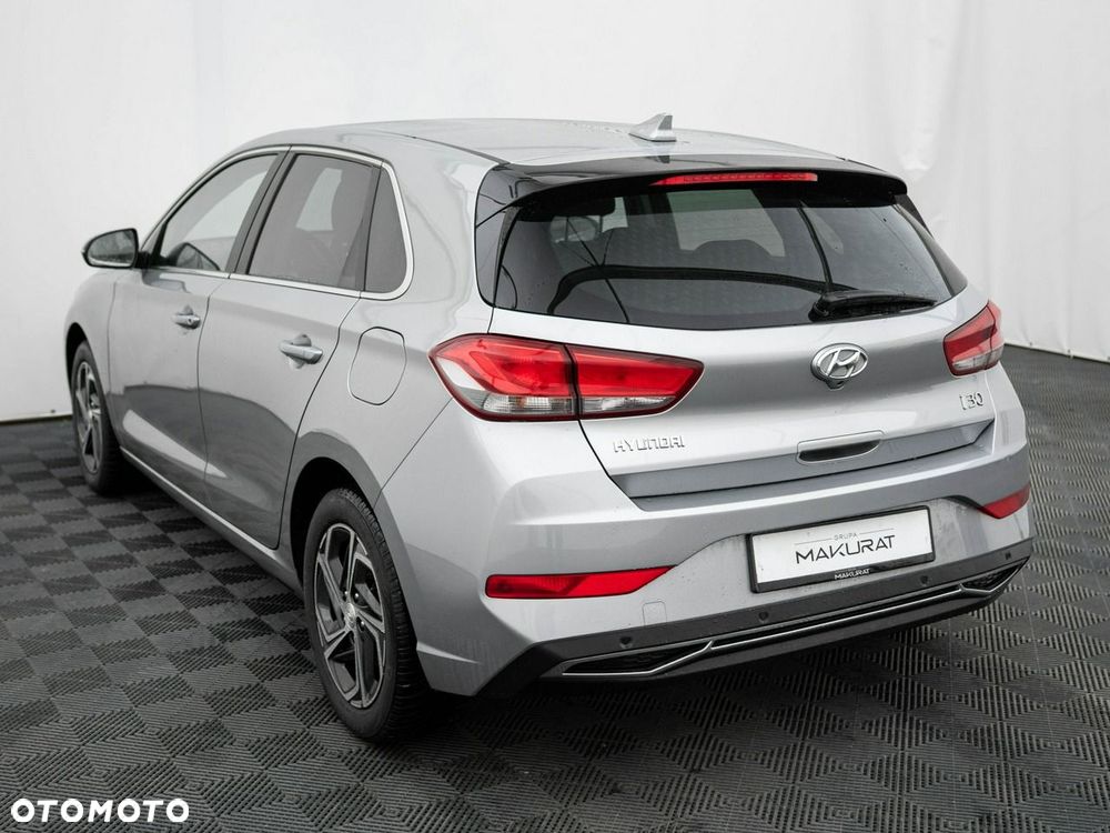 Hyundai i30 1.5 DPI Smart - 5