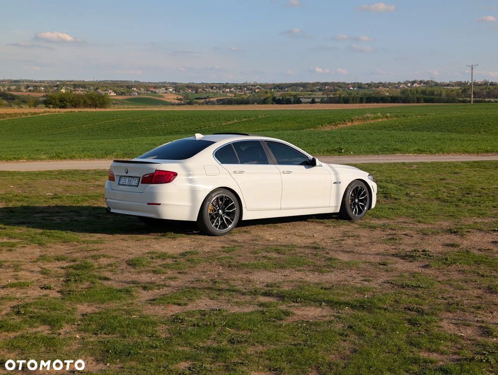 BMW Seria 5 - 36