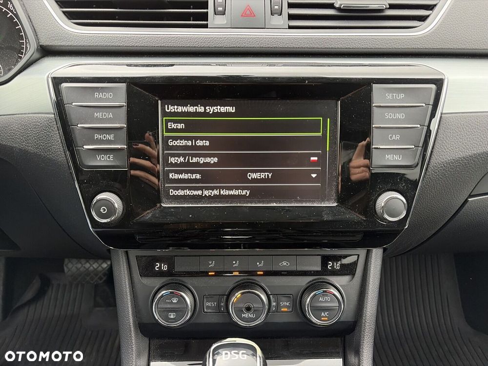 Skoda Superb 2.0 TDI Style DSG - 20