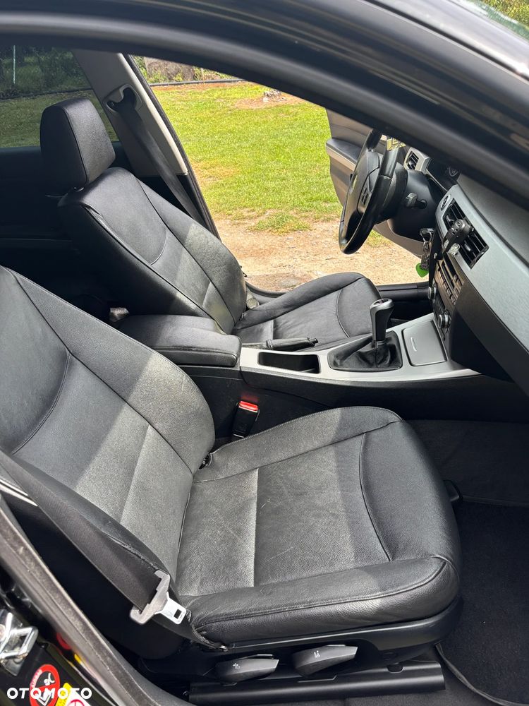 BMW Seria 3 - 17