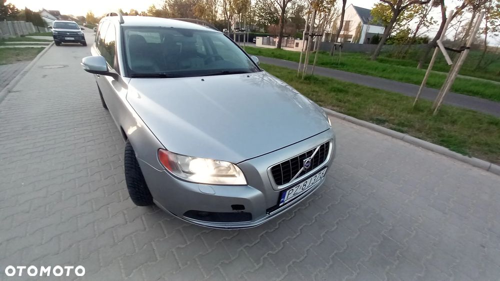Volvo V70 - 2