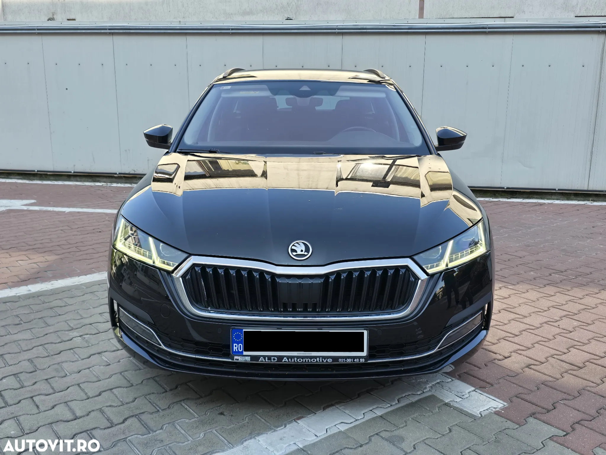 Skoda Octavia Combi 2.0 TDI Style - 8