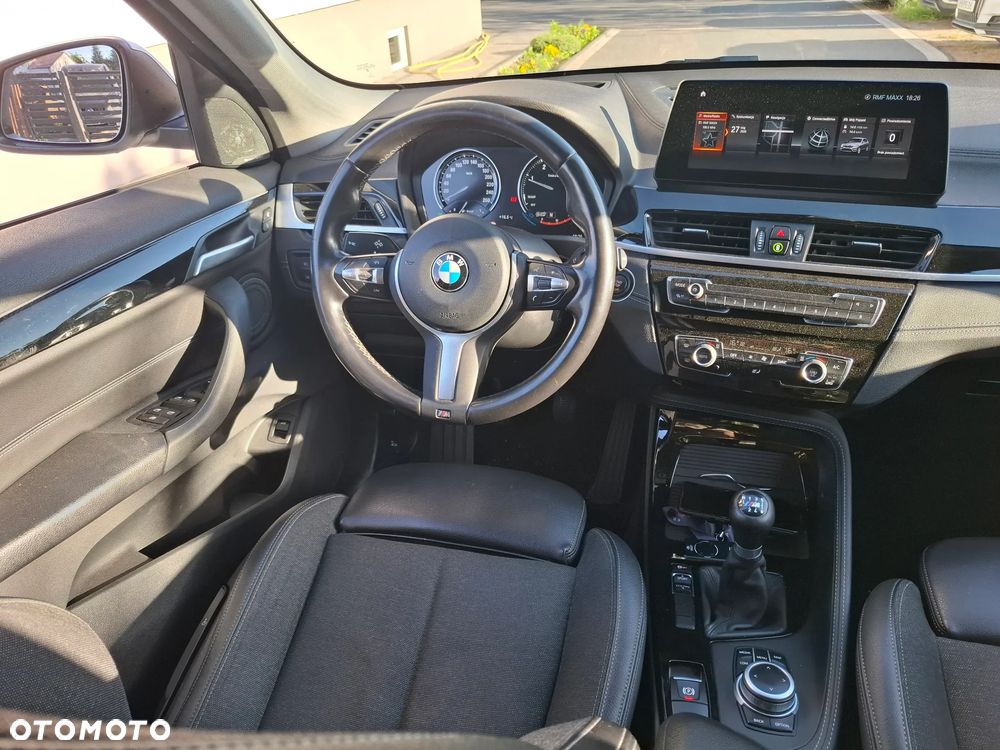 BMW X1 sDrive18d Sport Line - 8