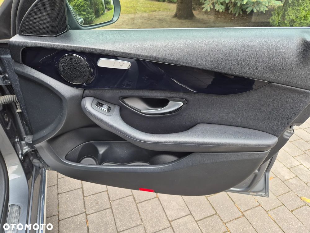 Mercedes-Benz Klasa C - 16