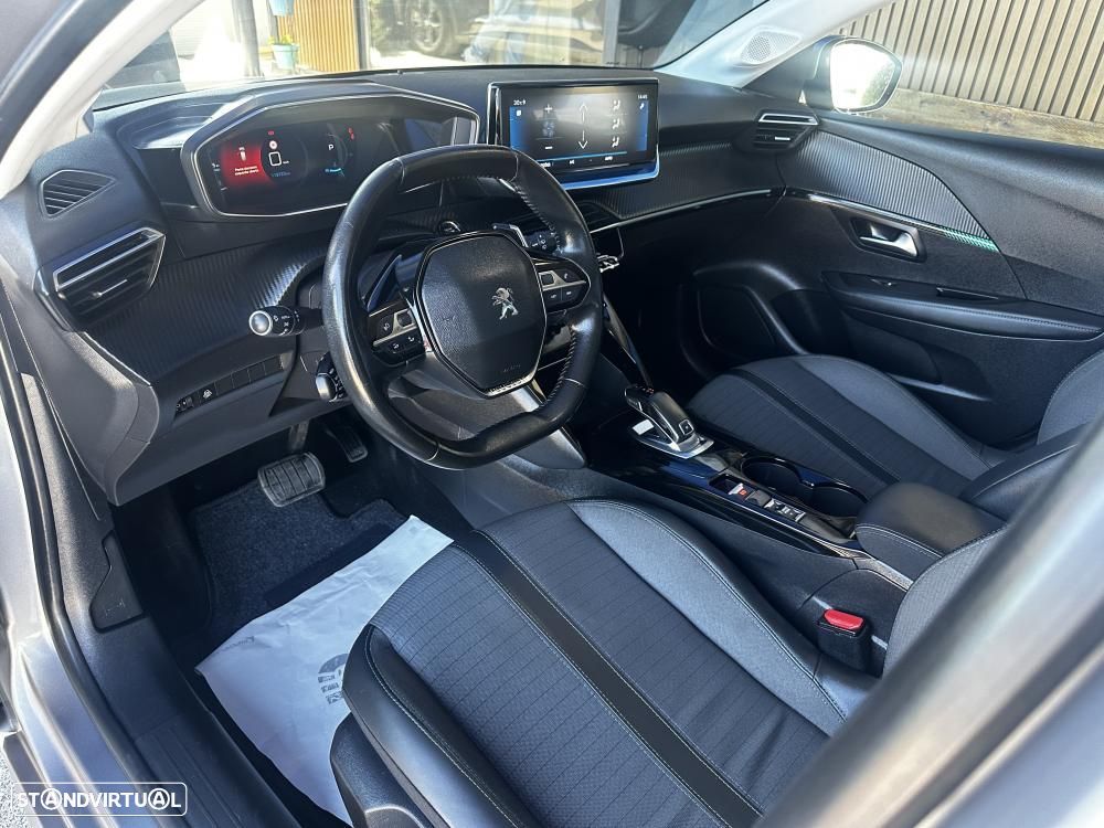 Peugeot 208 1.2 PureTech Allure EAT8 - 15