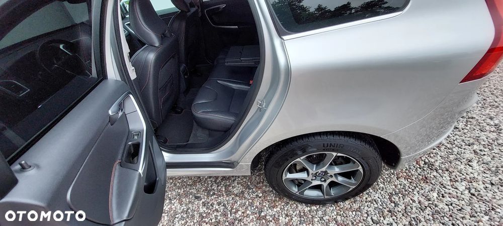 Volvo XC 60 D3 Geartronic Ocean Race - 22