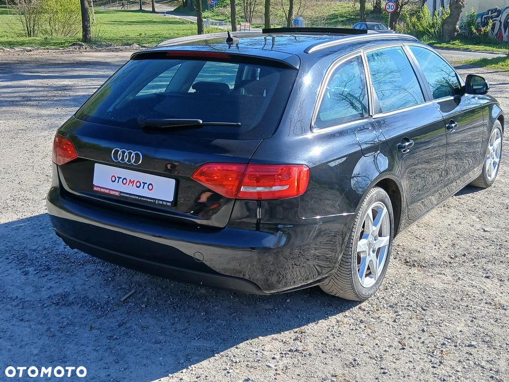 Audi A4 Avant 2.0 TDI DPF Attraction - 24