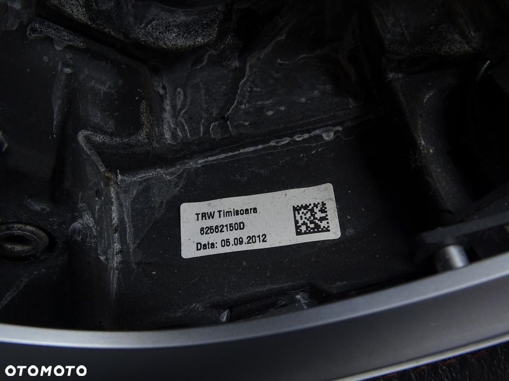 KIEROWNICA SKÓRA MULTI MULTIFUNKCJA ŁOPATKI 6796398 BMW F30 F31 - 16