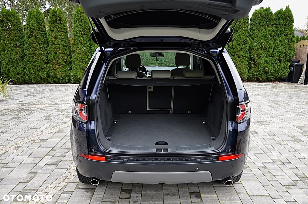Land Rover Discovery Sport 2.0 TD4 HSE - 27