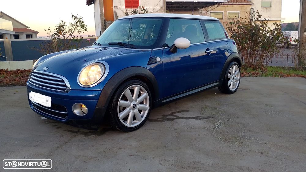 MINI 3 Portas Cooper D - 3