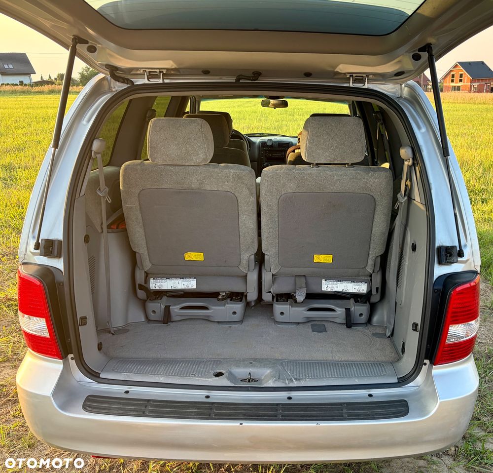 Kia Sedona 3.5 V6 LX - 7