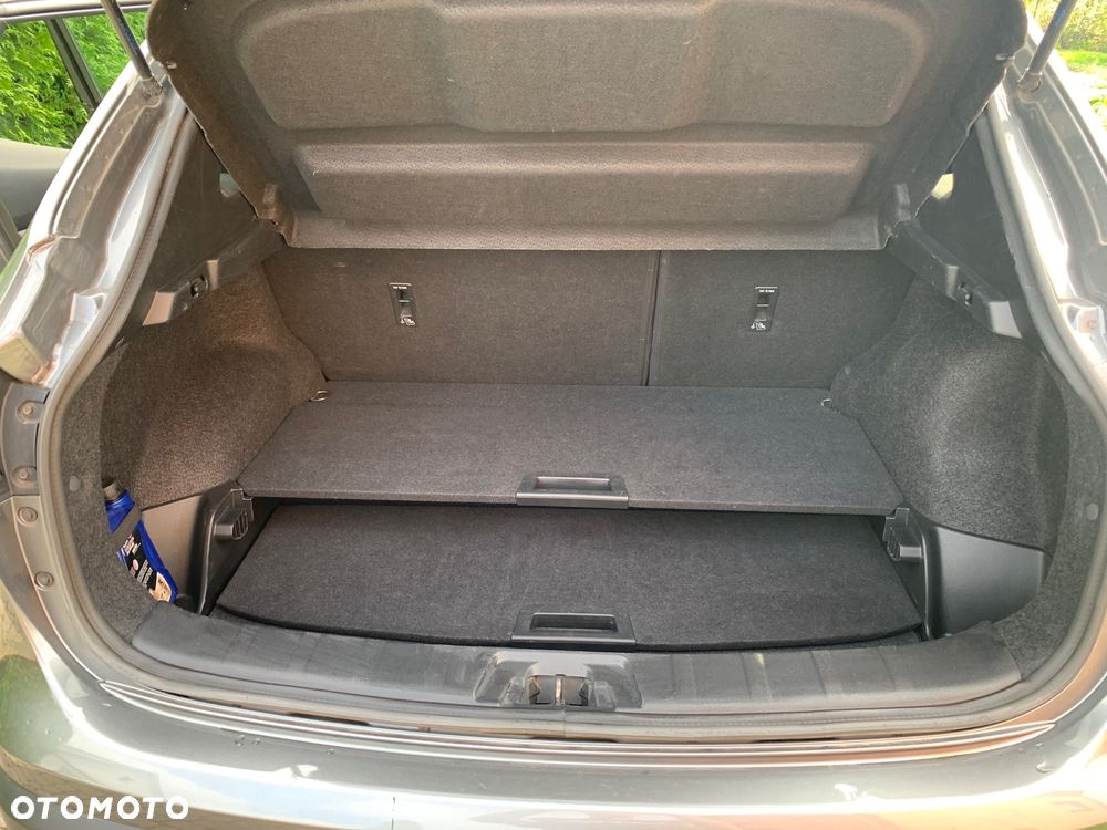 Nissan Qashqai 1.6 DCi 4x4 N-Connecta - 9