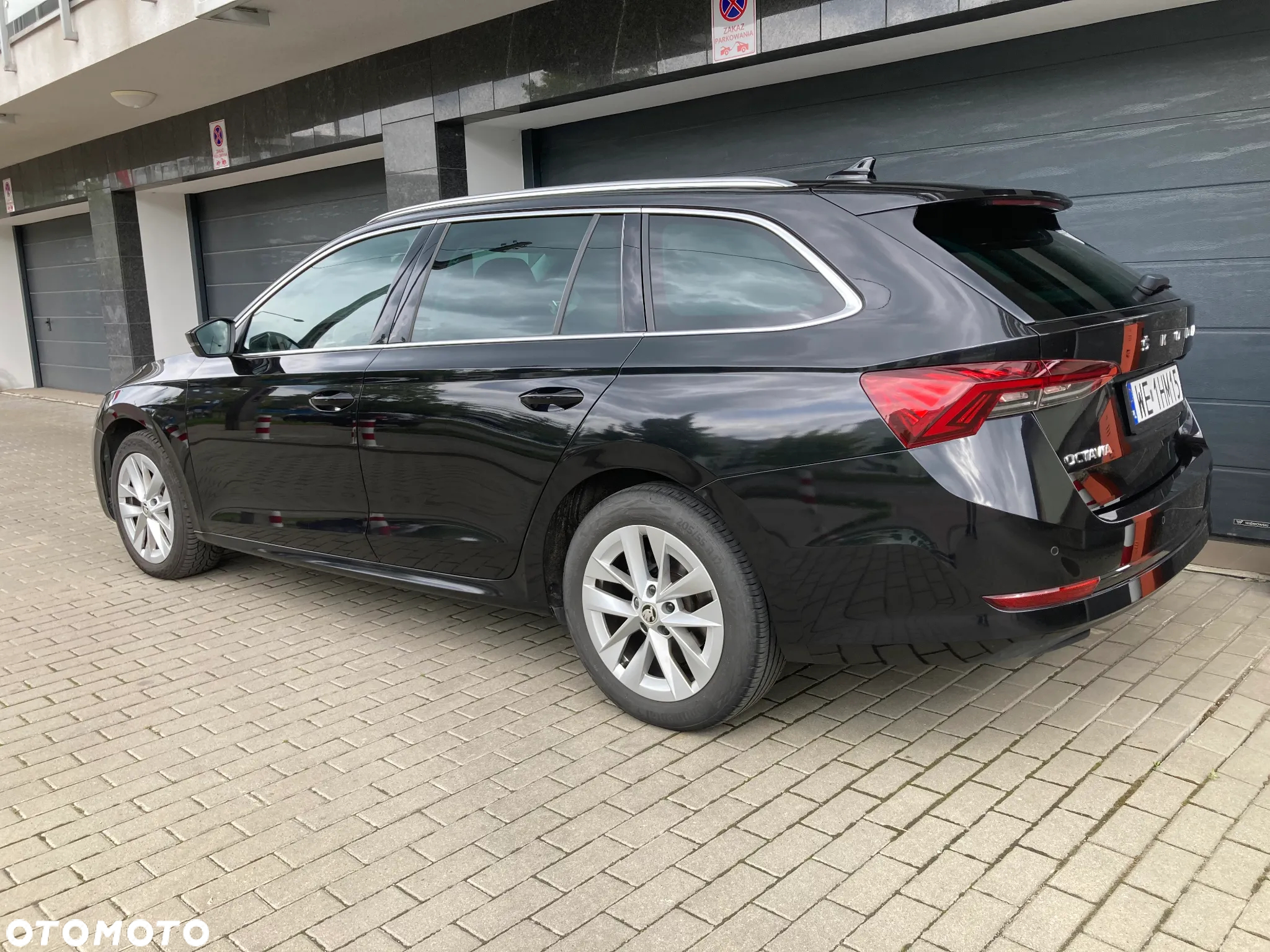 Skoda Octavia Combi 2.0 TDI DSG Clever - 3
