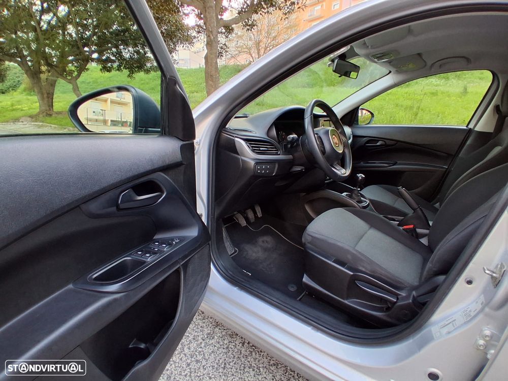 Fiat Tipo Station Wagon 1.4 Lounge - 15
