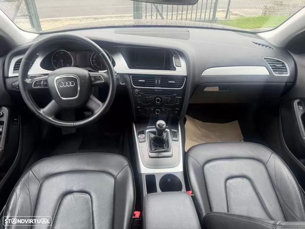 Audi A4 2.0 TDIe Business Line Advance - 9