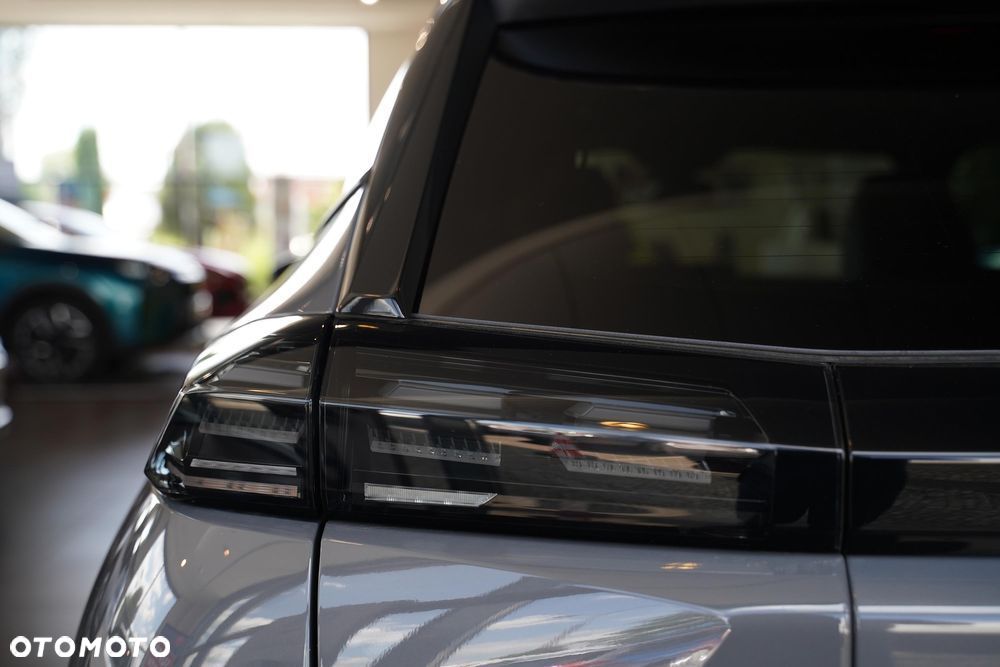 Peugeot 2008 PureTech mHEV Allure e-DCS6 - 29