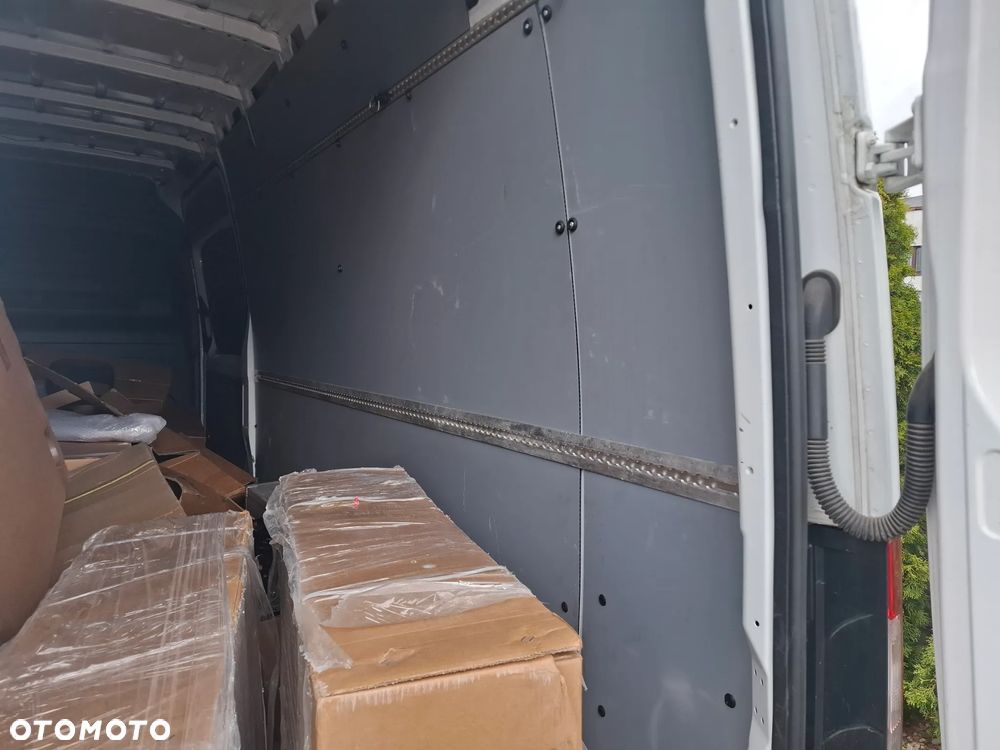 Mercedes-Benz Movano - 6