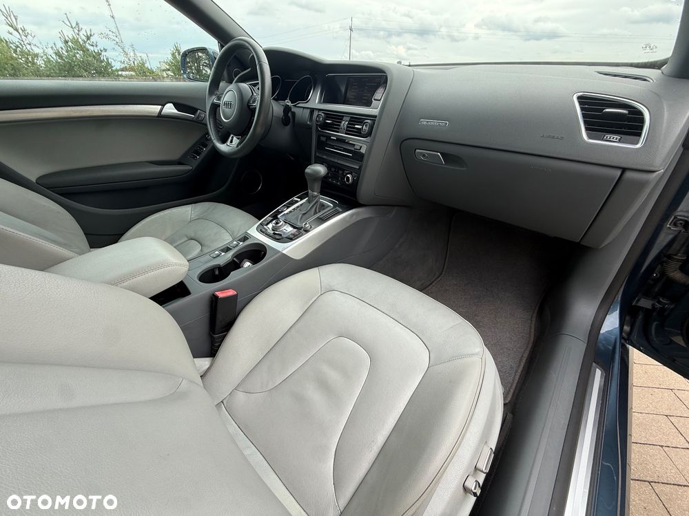 Audi A5 Cabrio - 12