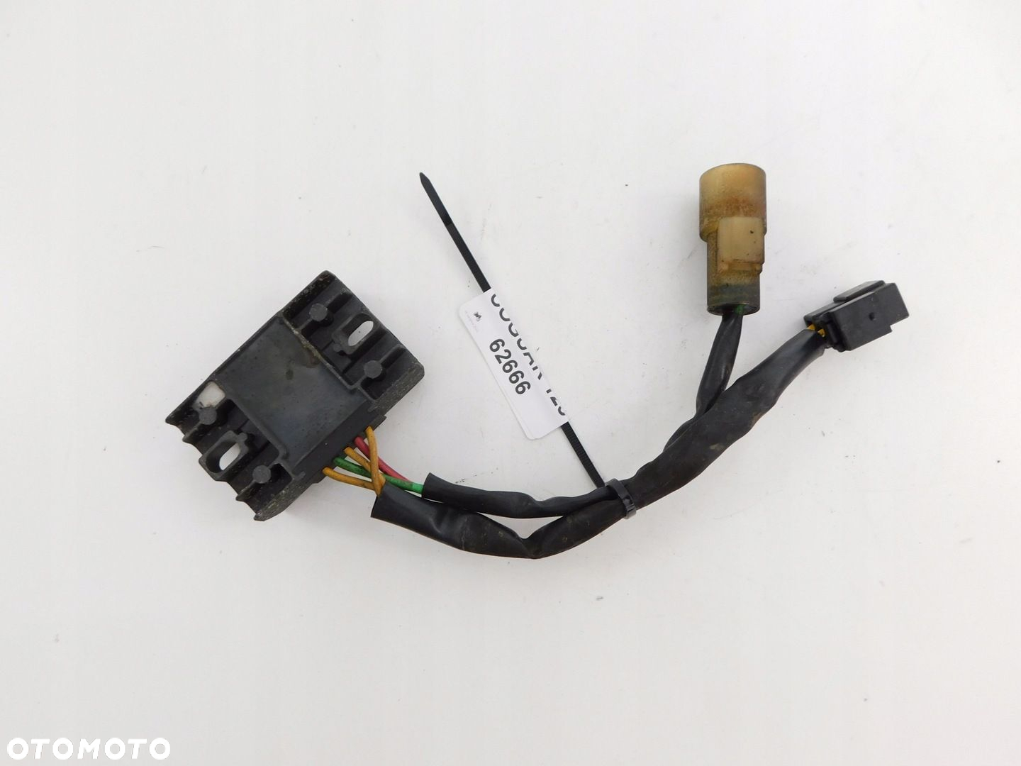 GILERA COGUAR 125 REGULATOR NAPIĘCIA - 4