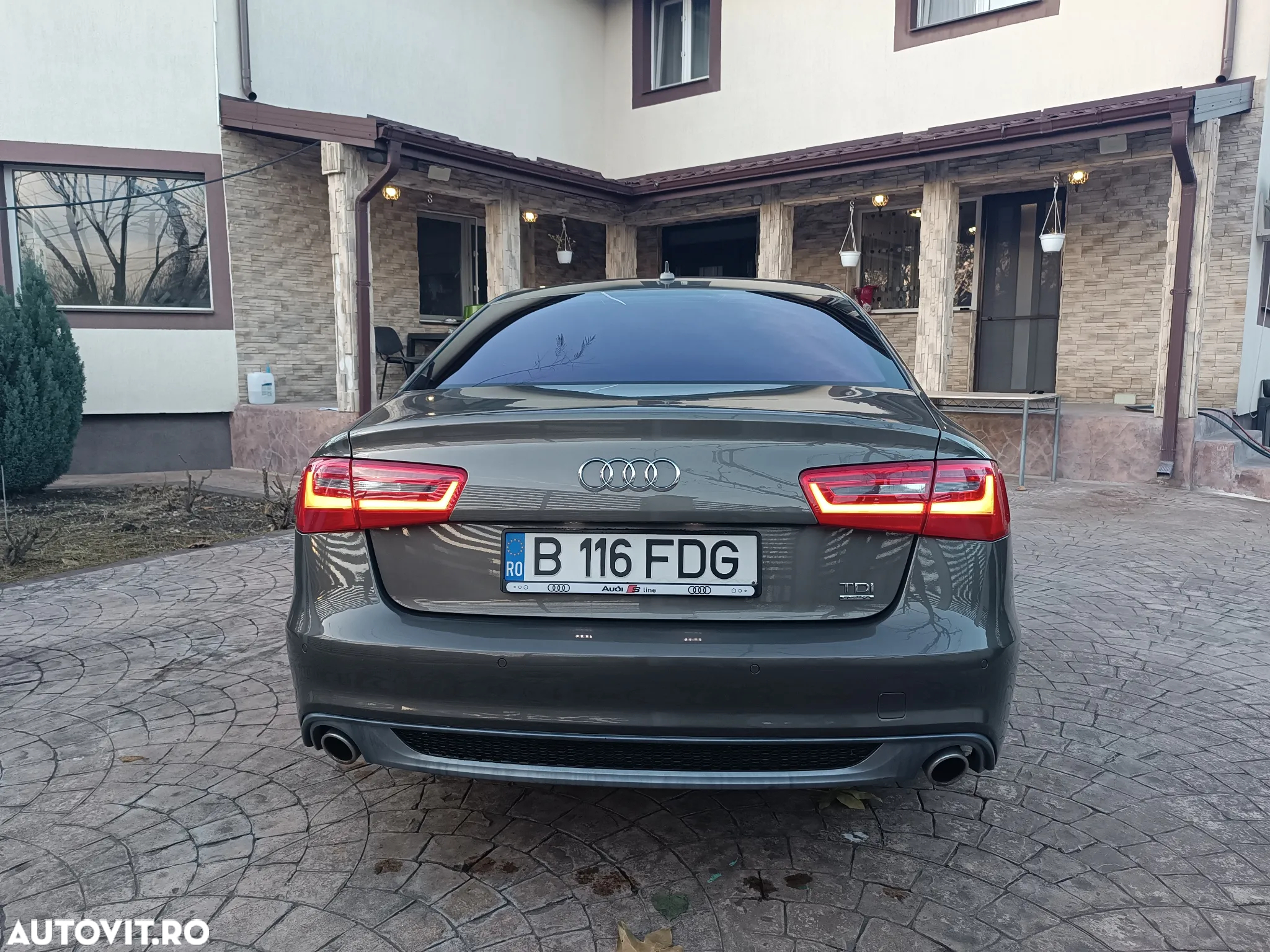 Audi A6 - 4