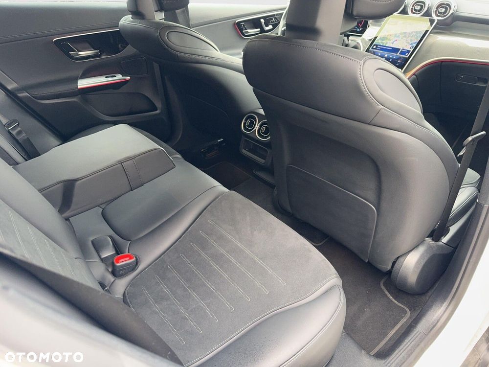 Mercedes-Benz GLC - 22