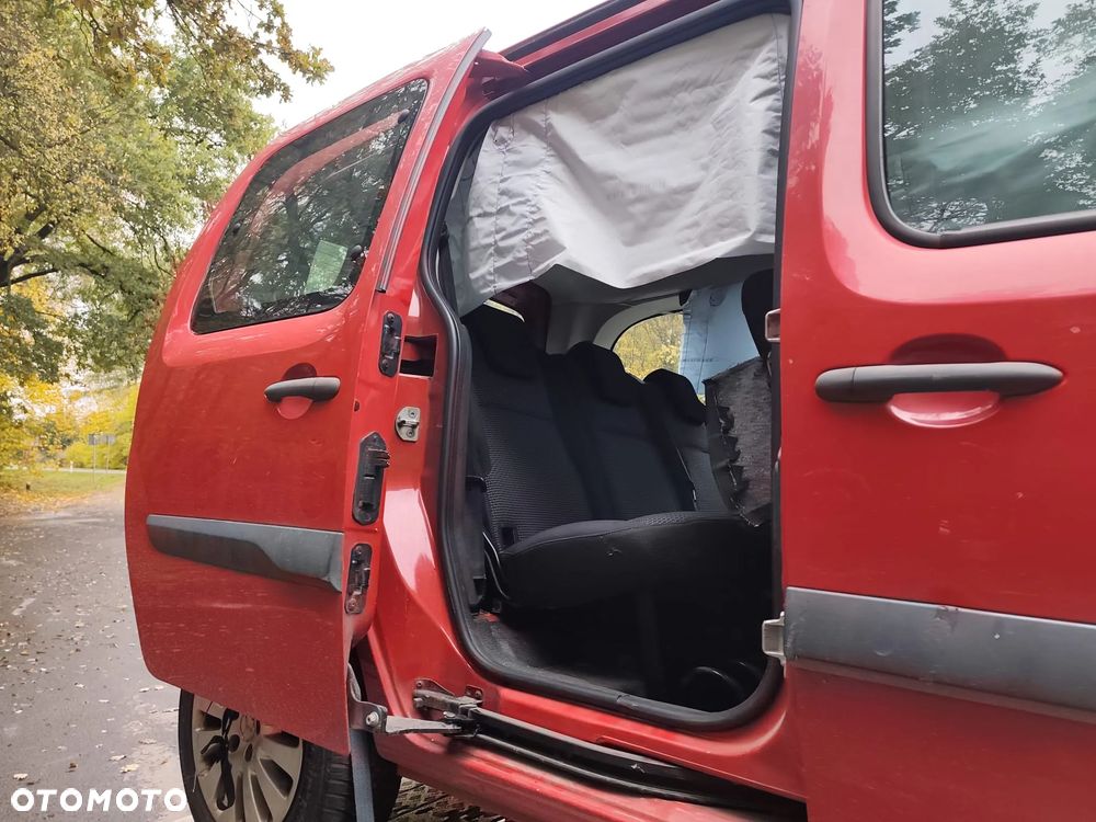 Mercedes-Benz Citan 2013 photo 2