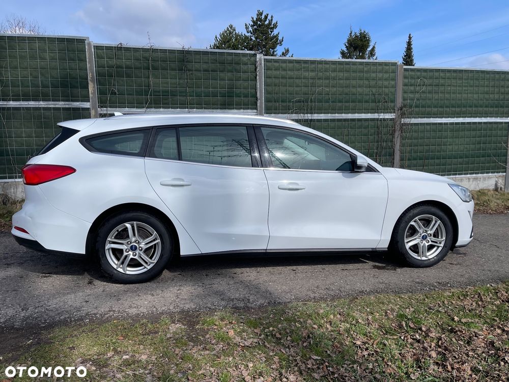 Ford Focus 1.5 EcoBlue Active - 6