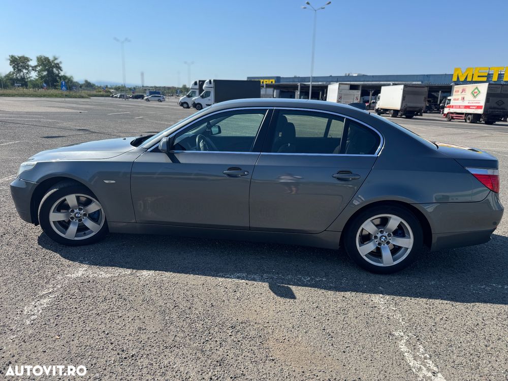 BMW Seria 5 520d Touring - 1