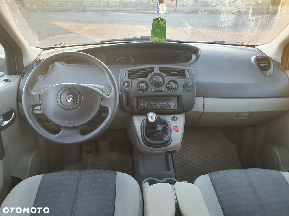 Renault Scenic - 6