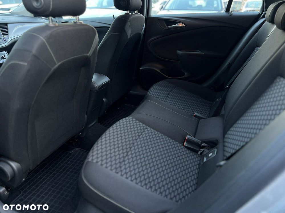 Opel Astra 1.4 T Edition S&S - 39