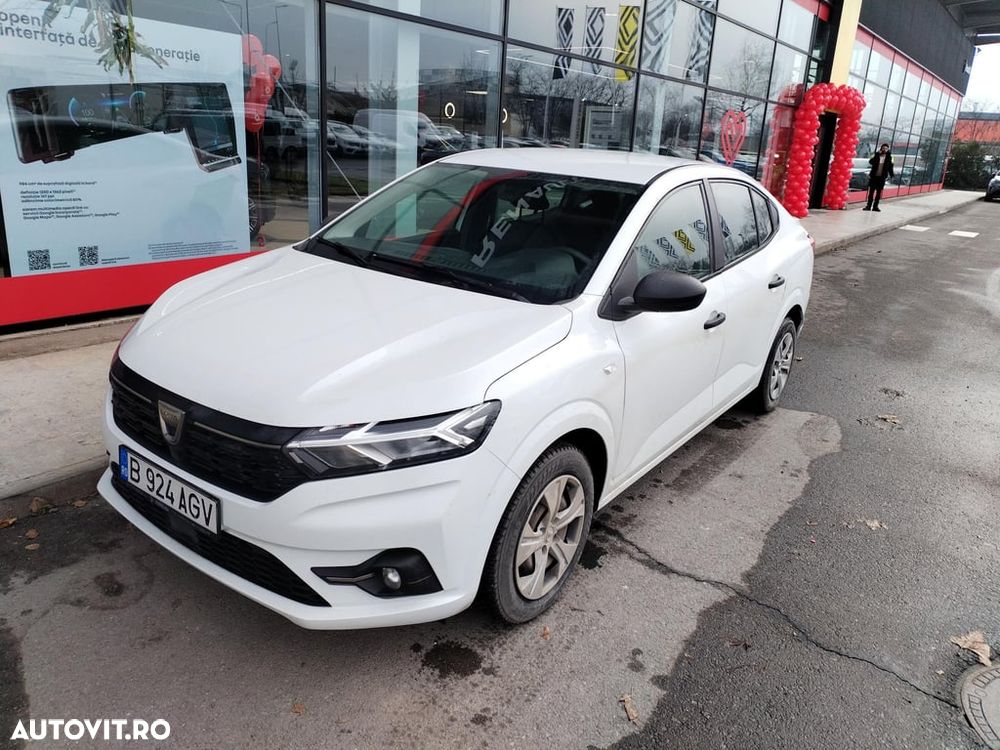 Dacia Logan TCe 90 Essential - 1