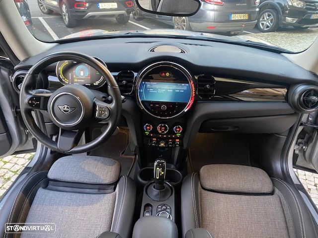 MINI 3 Portas Cooper SE - 17