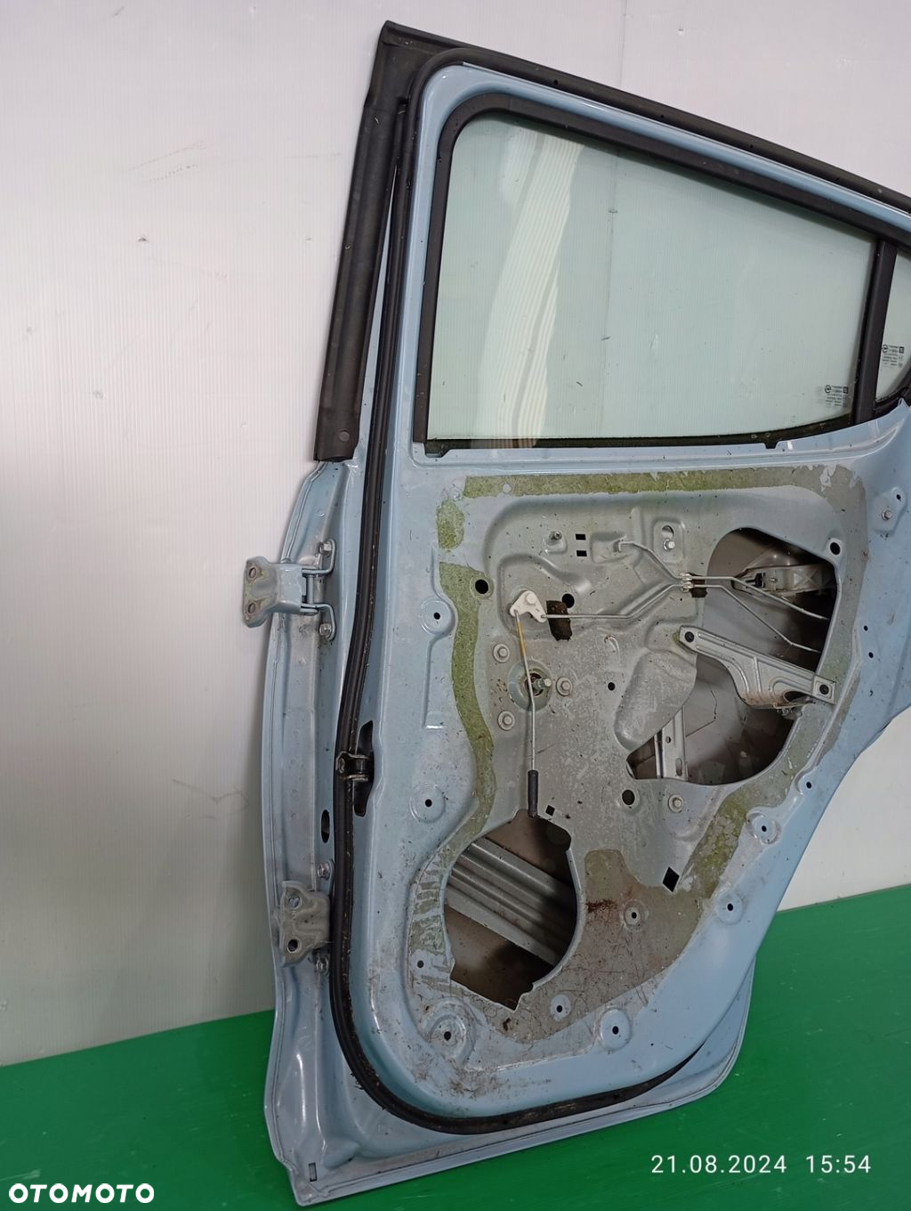DRZWI PRAWE TYLNE OPEL KARL 14- - 12