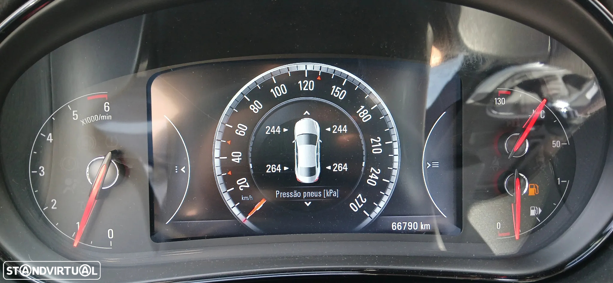 Opel Insignia Sports Tourer 1.6 CDTi Cosmo S/S - 40