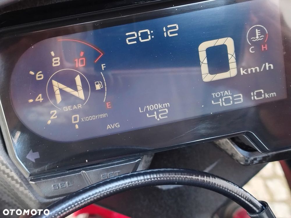 Honda CB - 27
