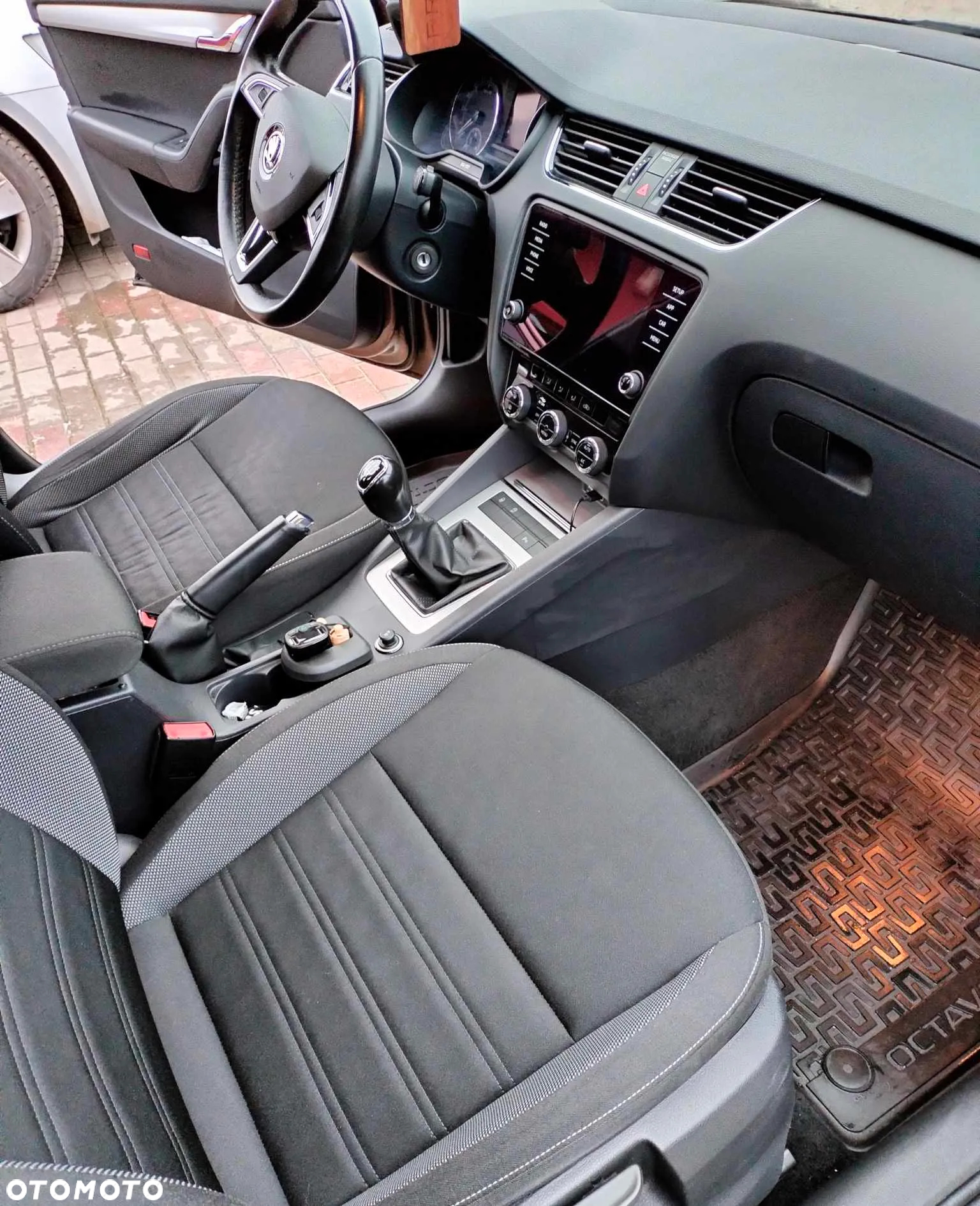 Skoda Octavia 1.6 TDI Ambition - 10