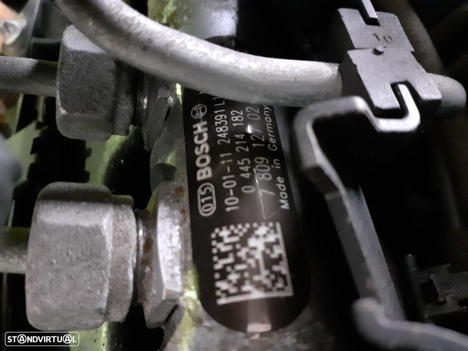 Motor BMW 318d 118d 143cv Ref: N47D20C (2010) - 9