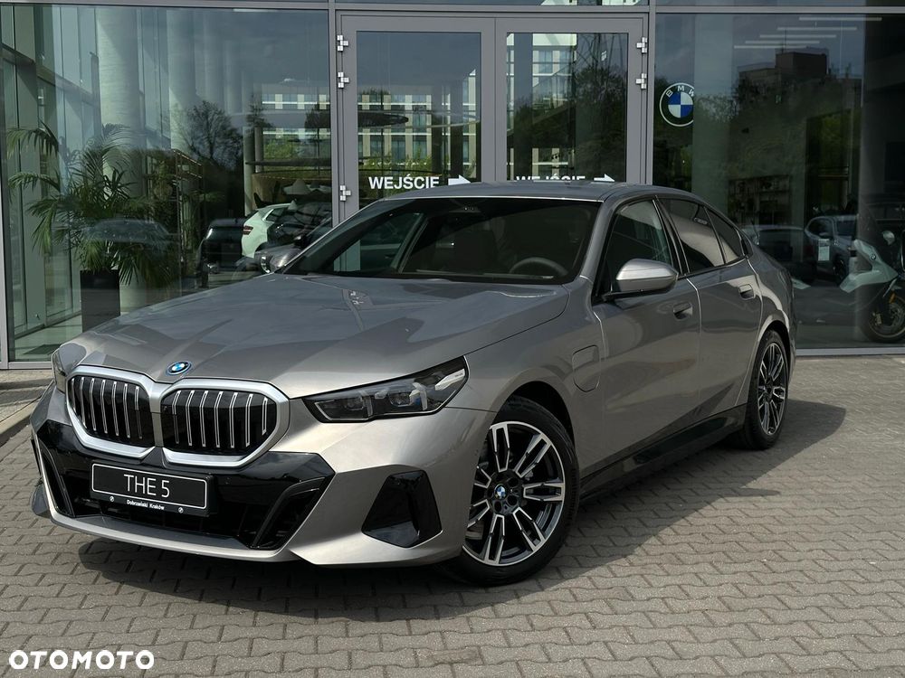 BMW Seria 5 530e xDrive PHEV - 2