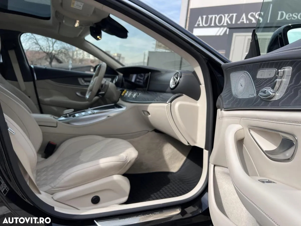 Mercedes-Benz AMG GT 53 4MATIC+ MHEV - 18