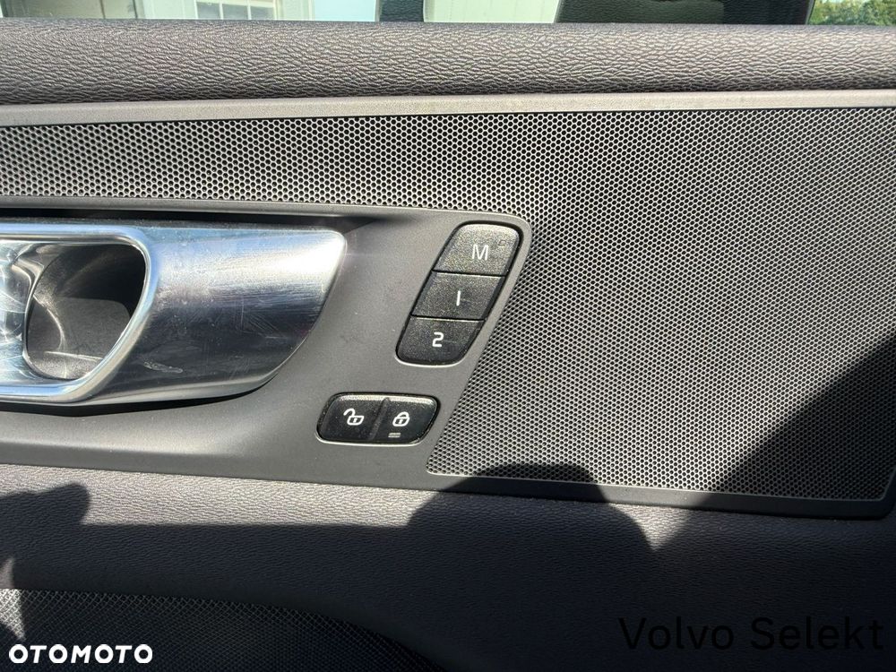 Volvo XC 60 - 14